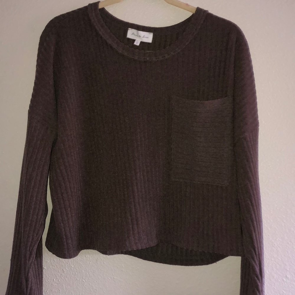 Ribbed pocket tee